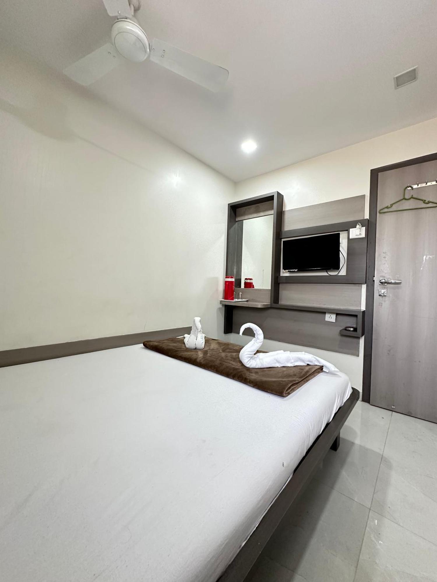 Rs Regency 3* Bombay