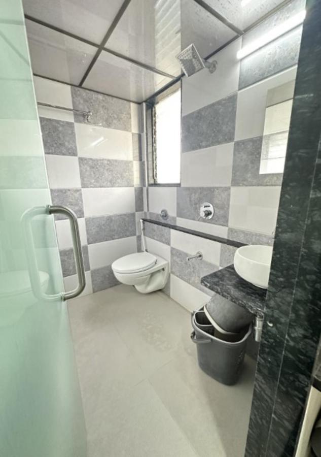 Hotel Rs Regency Bombay